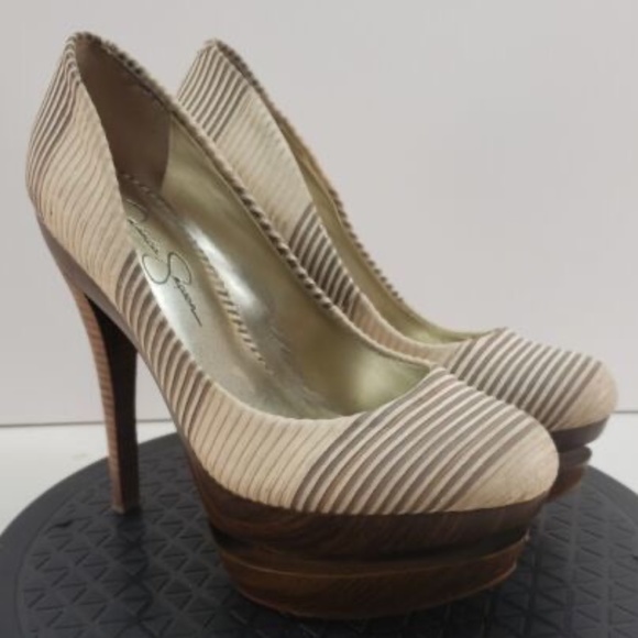 Jessica Simpson Colie Wood Platform Heels - Picture 2 of 8